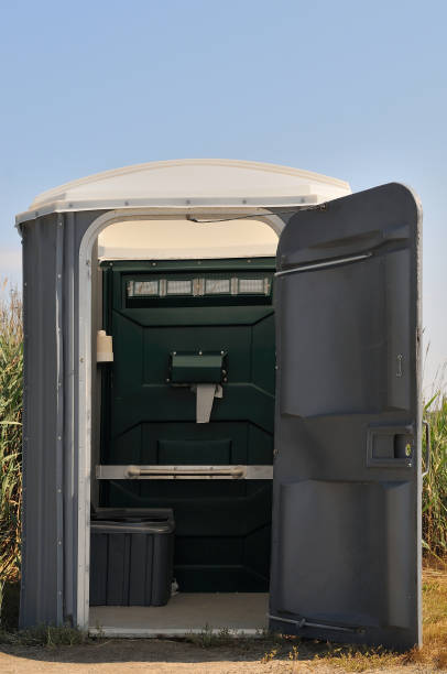 Best Portable restroom trailer rental  in Idyllwild Pine Cove, CA